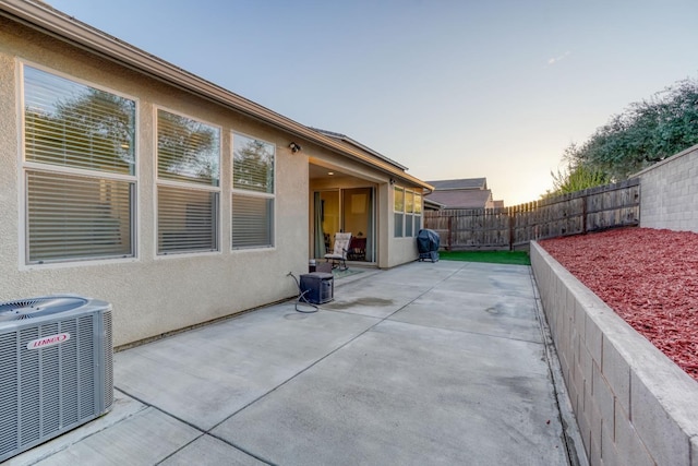 377 Wishon Way W, Madera, CA 93636 - fenced backyard featuring a patio area and grilling area
