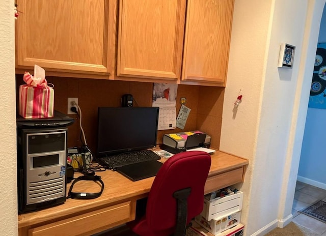 1068 San Ramon Ave, Madera, CA 93637 - office space featuring built in desk and baseboards