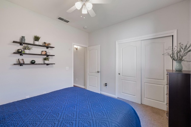 683 W Forest St, Kingsburg, CA 93631 - unfurnished bedroom with visible vents, a ceiling fan, carpet, and a closet