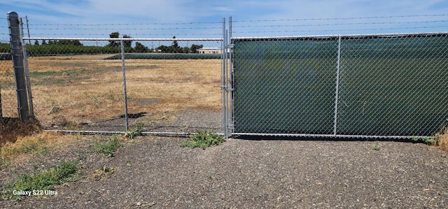 618 S Hughes Ave, Fresno, CA 93706
