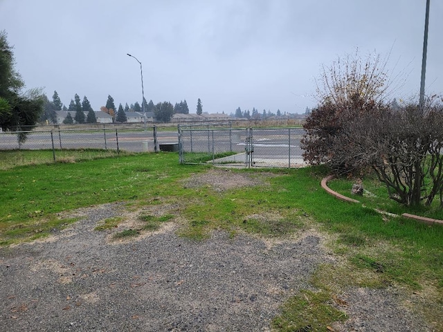 2159 Kennedy St, Madera, CA 93637