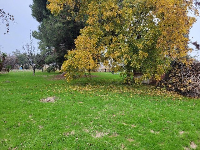 2159 Kennedy St, Madera, CA 93637