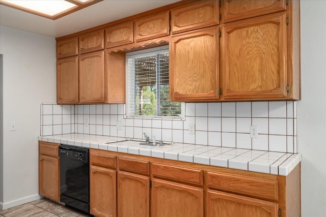 31200 Revis Rd, Coarsegold, CA 93614 - kitchen with baseboards, light countertops, decorative backsplash, dishwasher, and a sink
