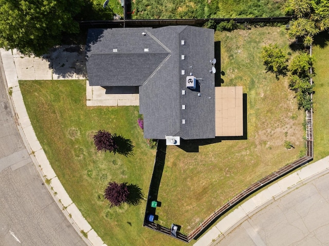 704 Rosehill Dr, Chowchilla, CA 93610 - birds eye view of property