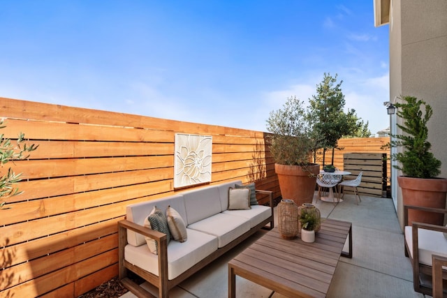 2110 N Brindac Ln, Clovis, CA 93619 - view of patio featuring an outdoor hangout area