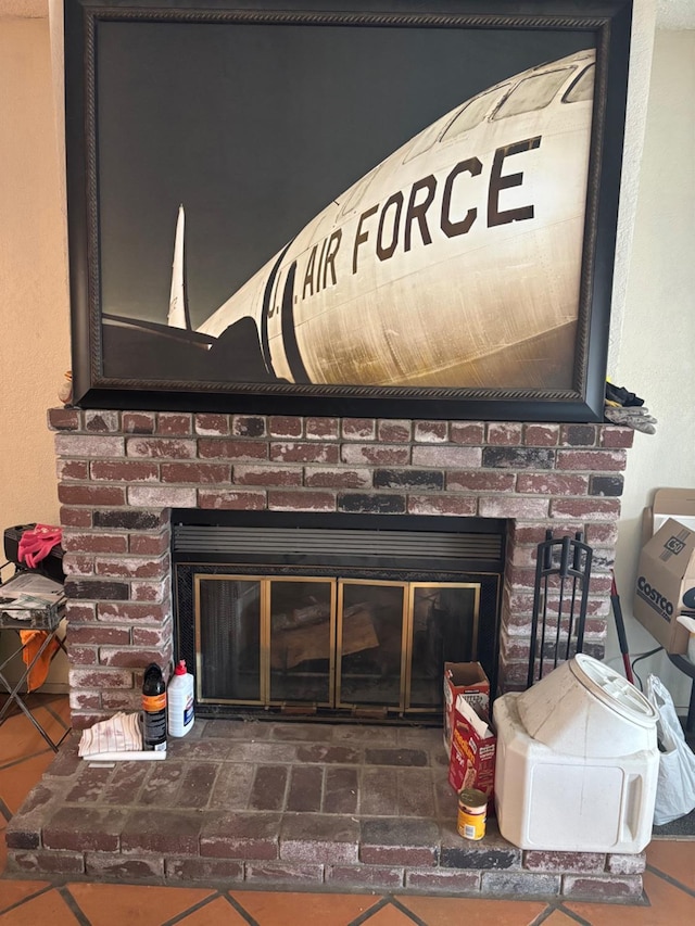 1225 Pontiac Ave, Clovis, CA 93612 - detailed view of a fireplace