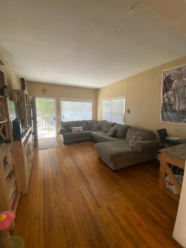 living room featuring light wood-style flooring