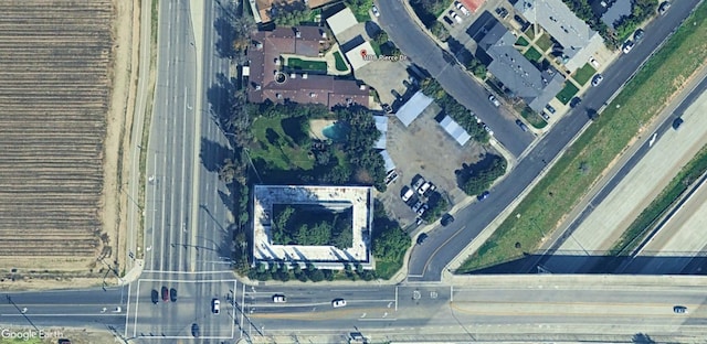 1108 Pierce Dr, Clovis, CA 93612 - map location