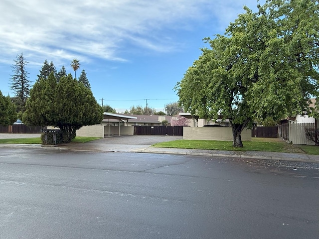 1108 Pierce Dr, Clovis, CA 93612 - exterior space with sidewalks and curbs
