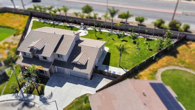 2594 S Duke Ave, Fresno, CA 93727 - drone / aerial view