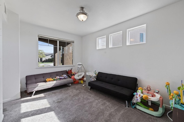 2594 S Duke Ave, Fresno, CA 93727 - interior space with carpet