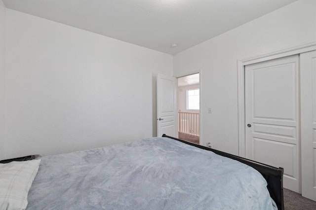 2594 S Duke Ave, Fresno, CA 93727 - bedroom featuring carpet flooring and a closet