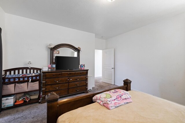 2594 S Duke Ave, Fresno, CA 93727 - view of carpeted bedroom
