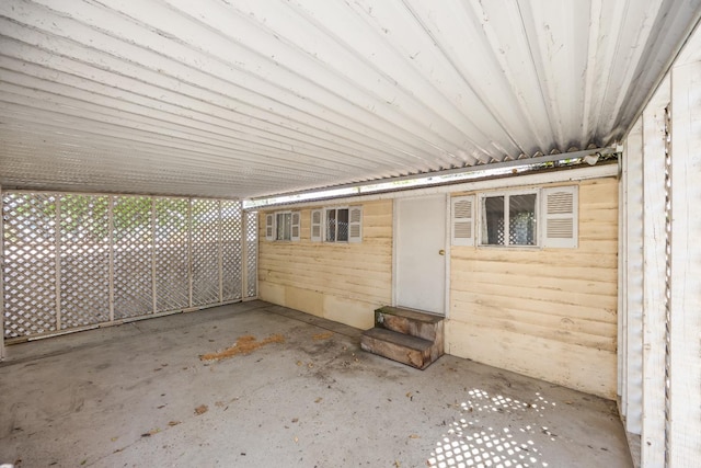 811 E Cambridge Ave, Fresno, CA 93704 - view of patio with entry steps