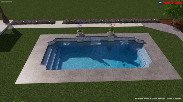 5136 W Bluff Ave, Fresno, CA 93722 - view of pool with a yard