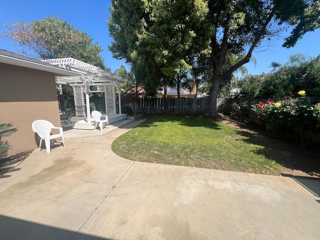 1450 W Chennault Ave, Fresno, CA 93711 - view of yard with a pergola, a patio, and fence