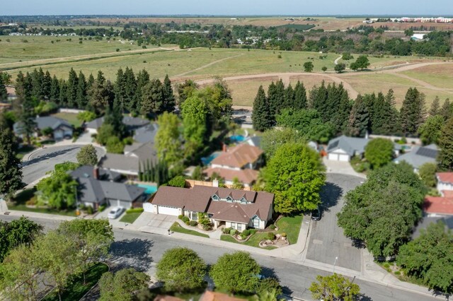 10001 N Pheasant Run Dr, Fresno, CA 93730 - aerial perspective of suburban area