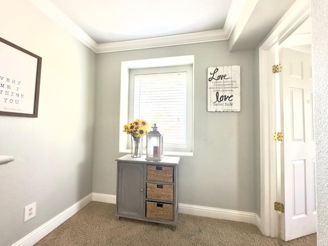 5148 W Pine Ave, Fresno, CA 93722 - interior space with carpet, baseboards, and ornamental molding