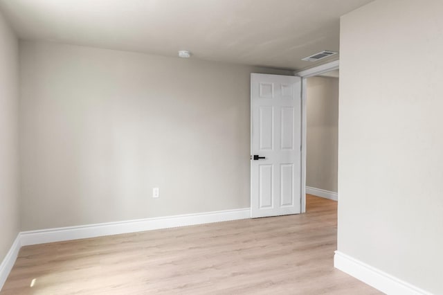 3659 Mono St, Fresno, CA 93702 - spare room with light wood-type flooring and a smoke detector