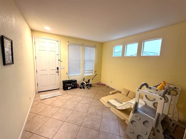 2148 S Villa Ave, Fresno, CA 93727 - foyer with recessed lighting, baseboards, and light tile patterned floors
