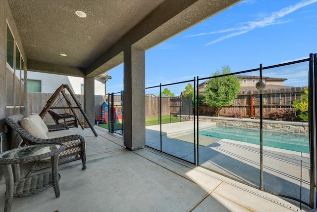 2653 Vermont Ave, Clovis, CA 93619 - balcony with a patio area and view of pool