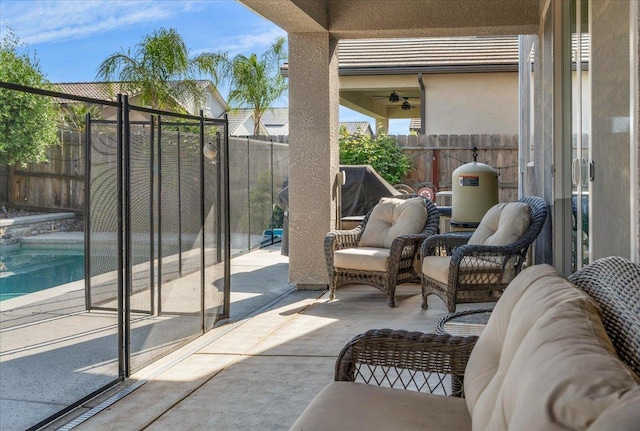 2653 Vermont Ave, Clovis, CA 93619 - view of patio with a fenced backyard and ceiling fan