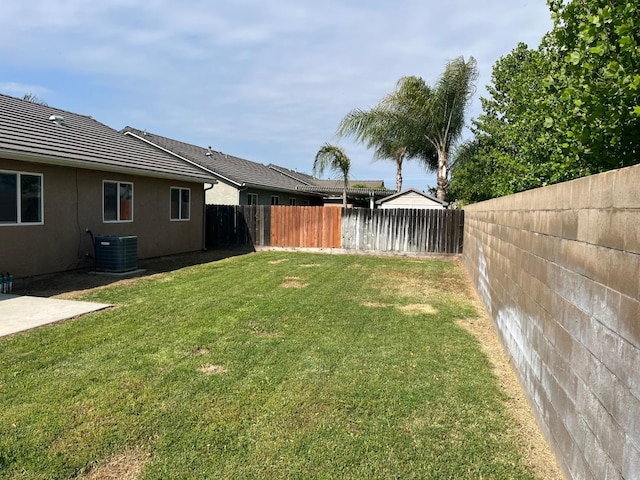 1836 Heidi Ave, Sanger, CA 93657 - view of yard with a fenced backyard and cooling unit