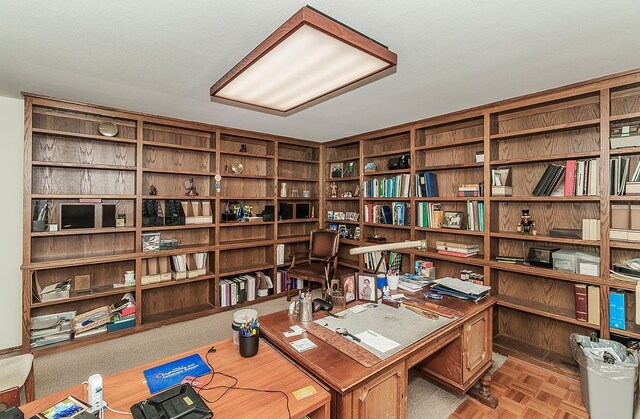 7355 N Pacific Ave, Fresno, CA 93711 - home office featuring built in desk
