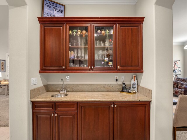 10640 N Old Course Dr, Fresno, CA 93730 - bar with wet bar, crown molding, and a sink