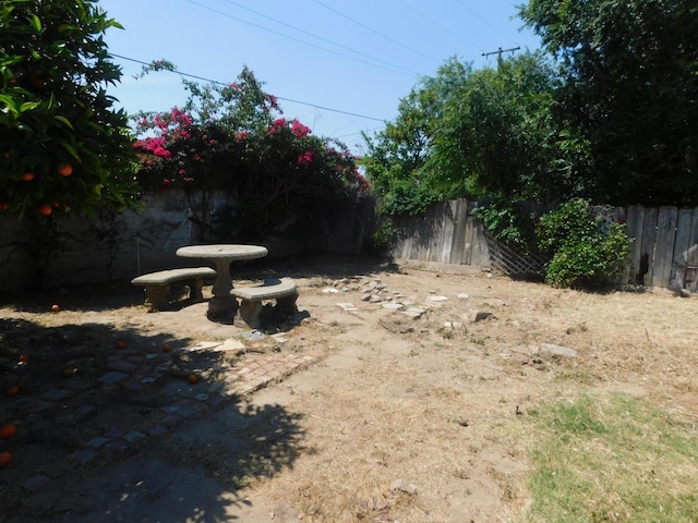 view of yard with fence