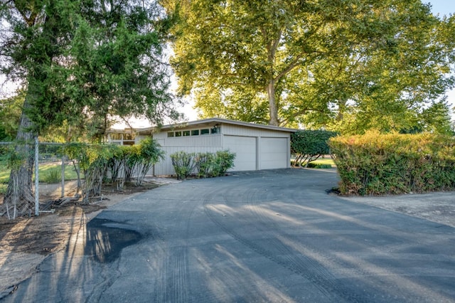 view of detached garage