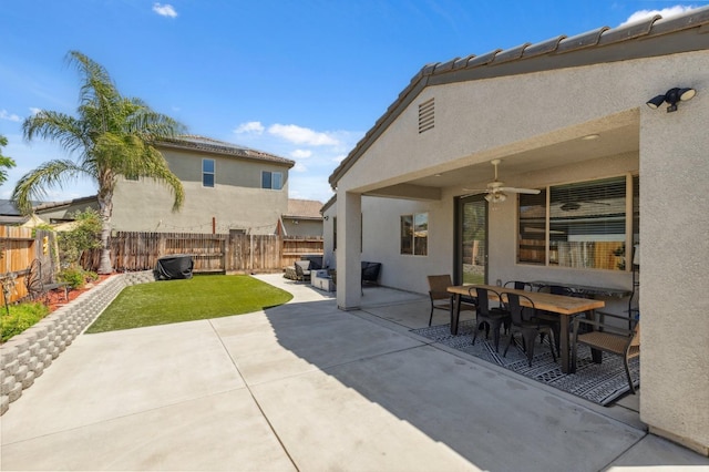 3821 Leigh Ln, Clovis, CA 93619 - view of patio featuring outdoor lounge area, outdoor dining space, a fenced backyard, and ceiling fan