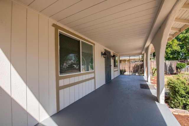 935 E Fedora Ave, Fresno, CA 93704 - view of porch