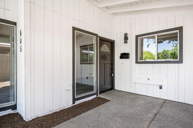 view of exterior entry