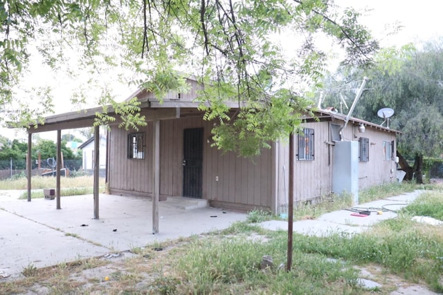 1850 Sheridan St Unit 3/4, Selma, CA 93662 - view of front of home with a carport