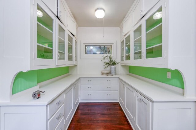 605 E Home Ave, Fresno, CA 93728 - view of pantry