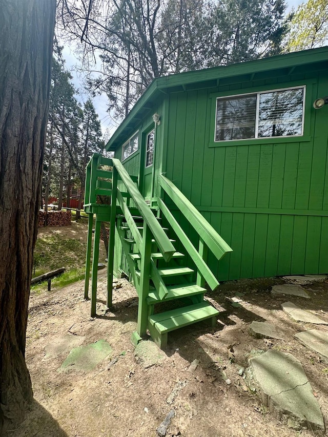 41778 Muskrat Ln, Auberry, CA 93602 - exterior space with board and batten siding
