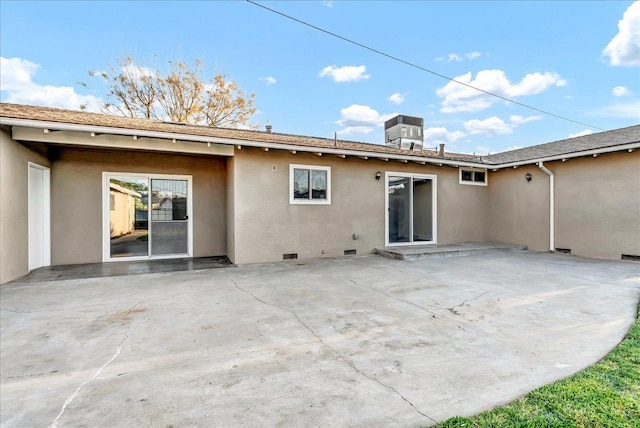 230 E Sycamore Dr, Hanford, CA 93230 - back of house with a patio, stucco siding, cooling unit, and crawl space