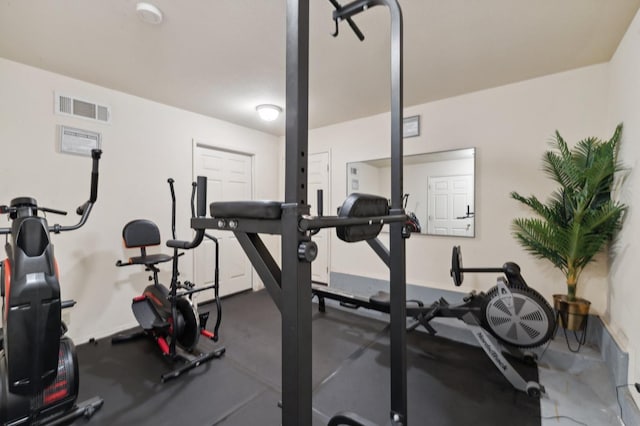 workout room featuring visible vents