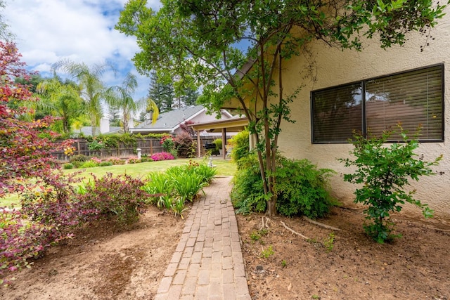 167 W Quincy Ave, Fresno, CA 93711 - view of yard featuring fence