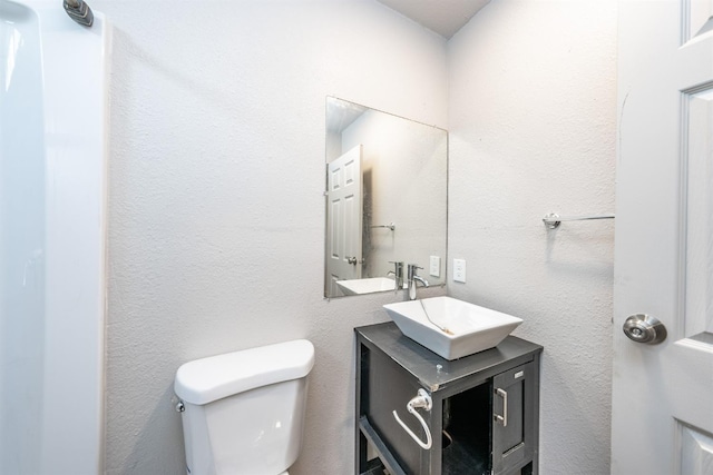 3336 N Lafayette Ave, Fresno, CA 93705 - bathroom featuring toilet and vanity