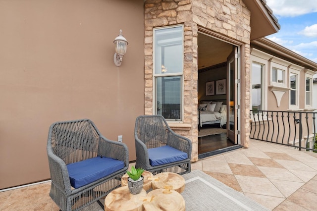 4918 W Bluff Ave, Fresno, CA 93722 - view of patio / terrace