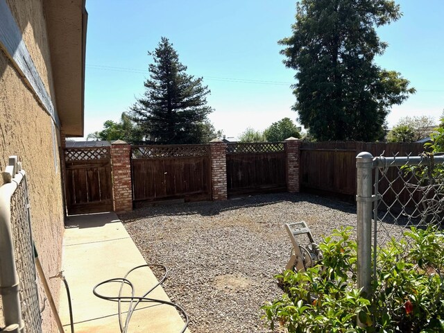 14728 Huntington Rd, Madera, CA 93636 - photo 15