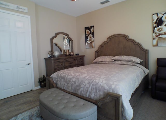 14335 Spyglass Cir, Chowchilla, CA 93610 - bedroom with wood finished floors and baseboards