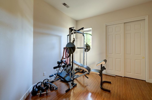 172 Omaha Ave, Clovis, CA 93619 - workout room with baseboards