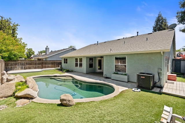 4650 W Chennault Ave, Fresno, CA 93722 - view of pool with central AC unit and a patio