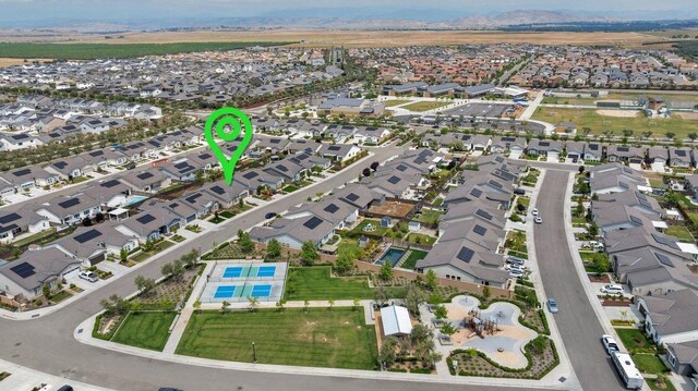 855 Groveland Ave W, Madera, CA 93636 - bird's eye view with a residential view