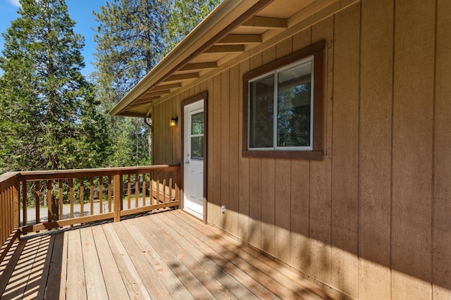 7112 Snyder Ridge Rd, Mariposa, CA 95338 - view of wooden terrace