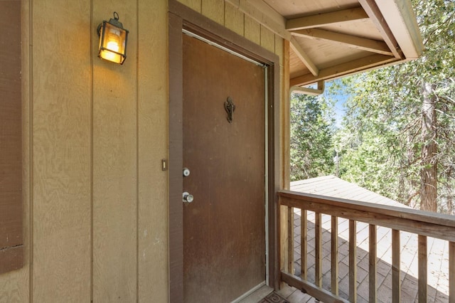 view of entrance to property