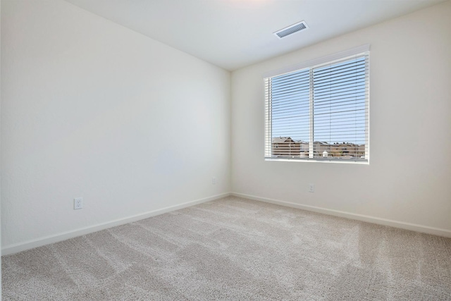6260 E Malbec Dr, Fresno, CA 93727 - carpeted spare room featuring baseboards and visible vents